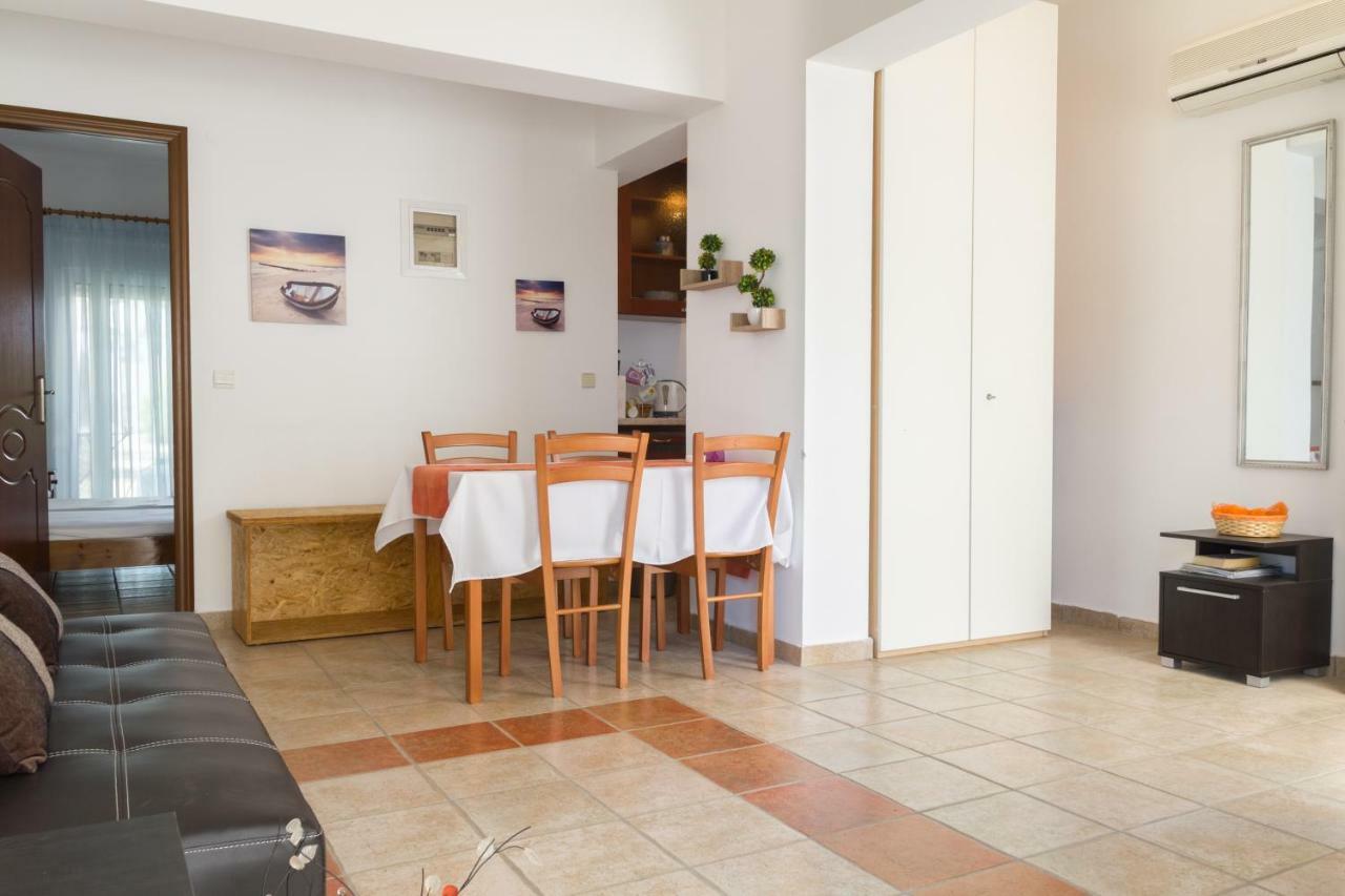 Kaya Sea Apts - Stegna Beach Архангелос Экстерьер фото
